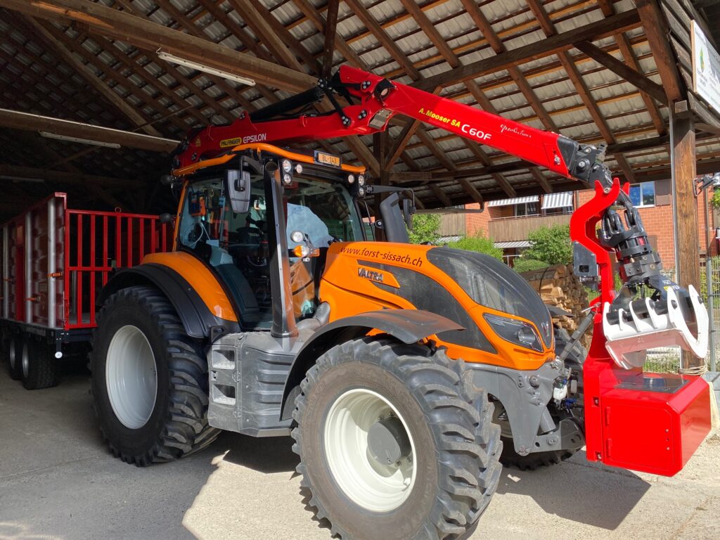 Valtra T174